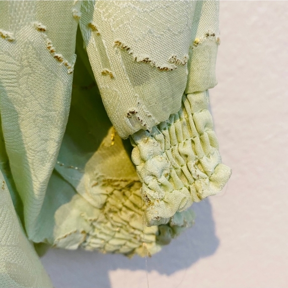 NWT Sheilay Sheer Floral Peasant Blouse Green Gold Size S - Picture 7 of 9